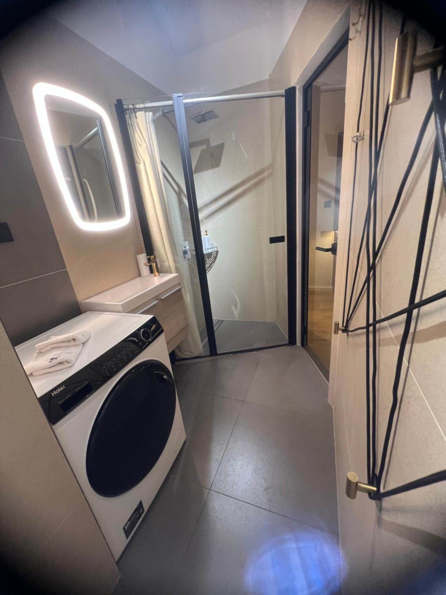 מלון Jezdovec Nova Luxury Design מראה חיצוני תמונה