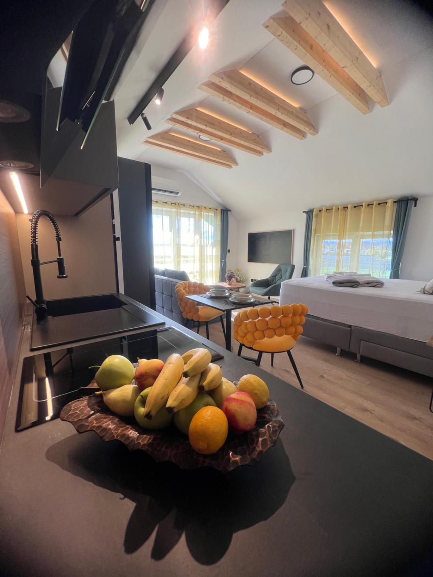 מלון Jezdovec Nova Luxury Design מראה חיצוני תמונה